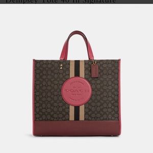 Coach Dempsey 40 In Signature with Stripe and Patch Gold